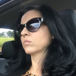 Meet your Posher, Posh